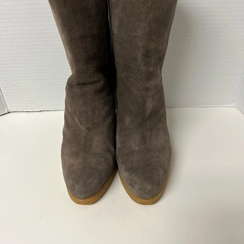 Stuart Weitzman Suede Wedge Platform Ankle Boots in Taupe Size 9 - Picture 3 of 8